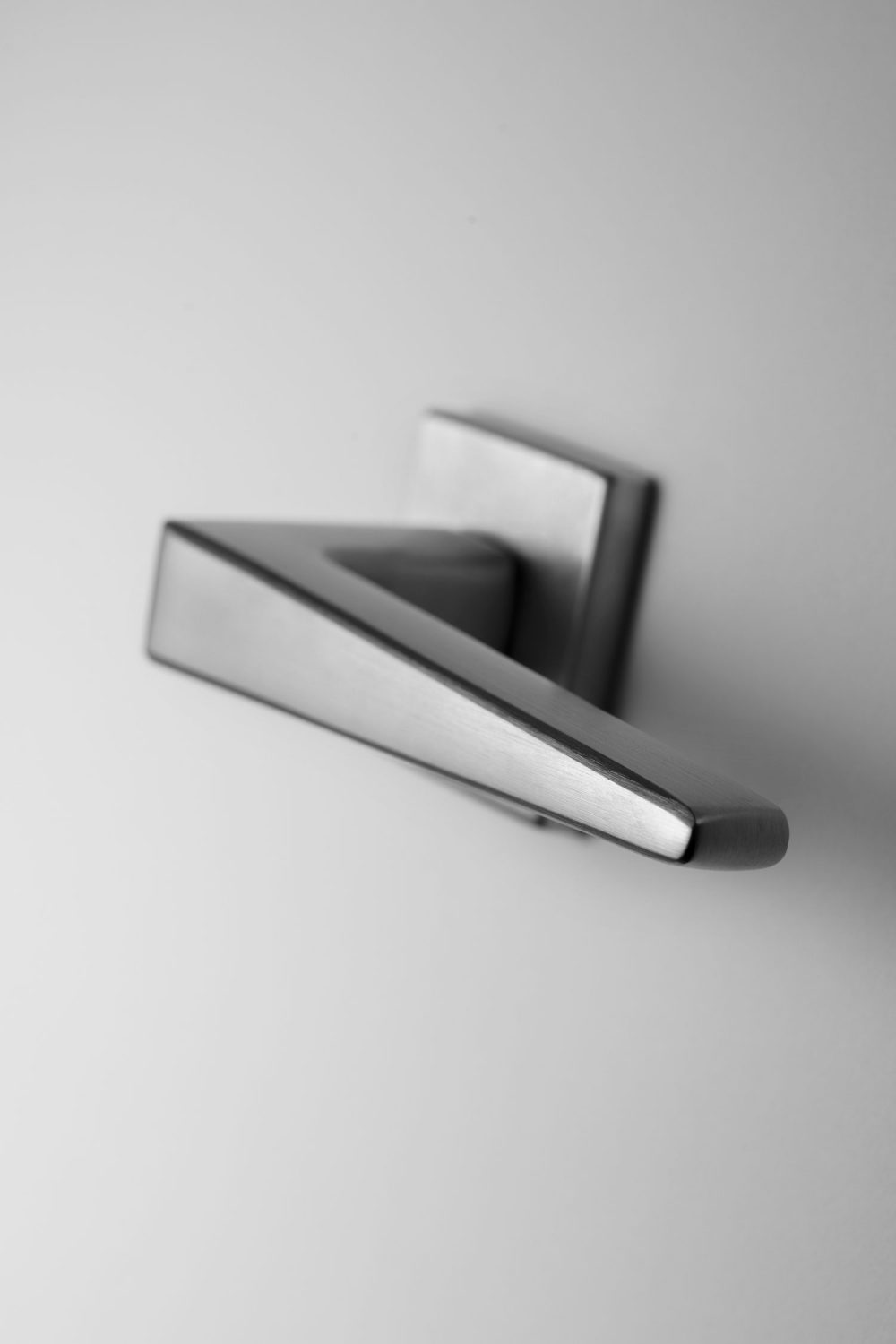 Cloe DND handle, photographed in context