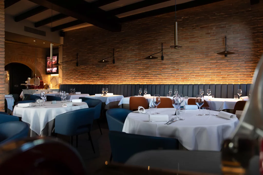 Dnd presente con la maniglia (IN)finito nel ristorante Il Castello.